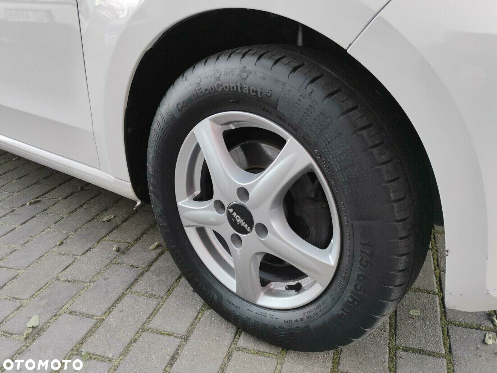 Volkswagen up! 1.0 move - 10