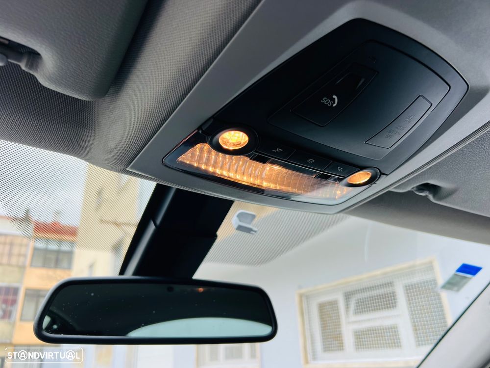 BMW X4 20 d xDrive XLine Auto - 38