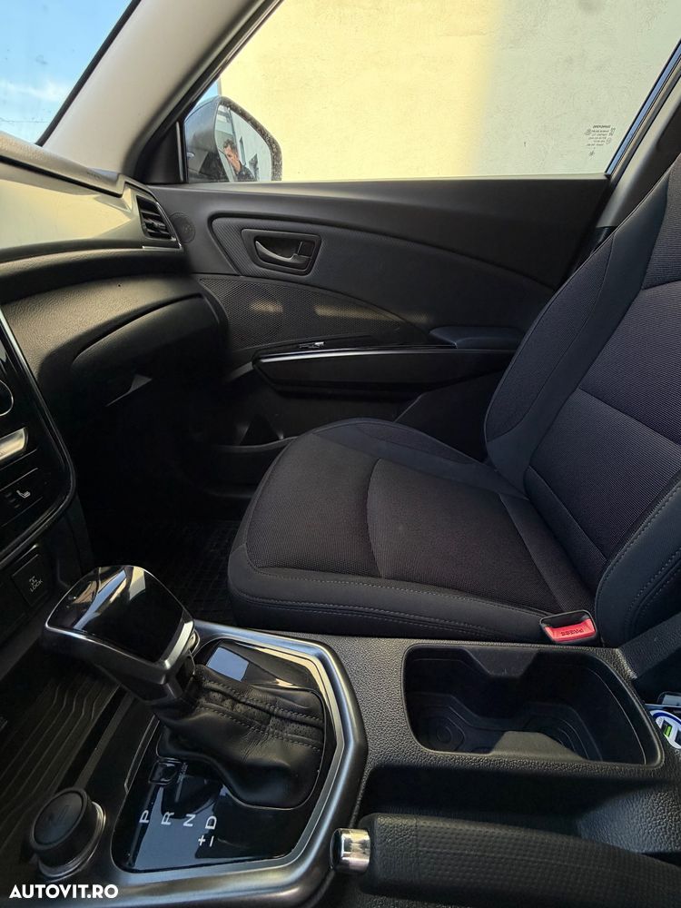 SsangYong Tivoli - 8