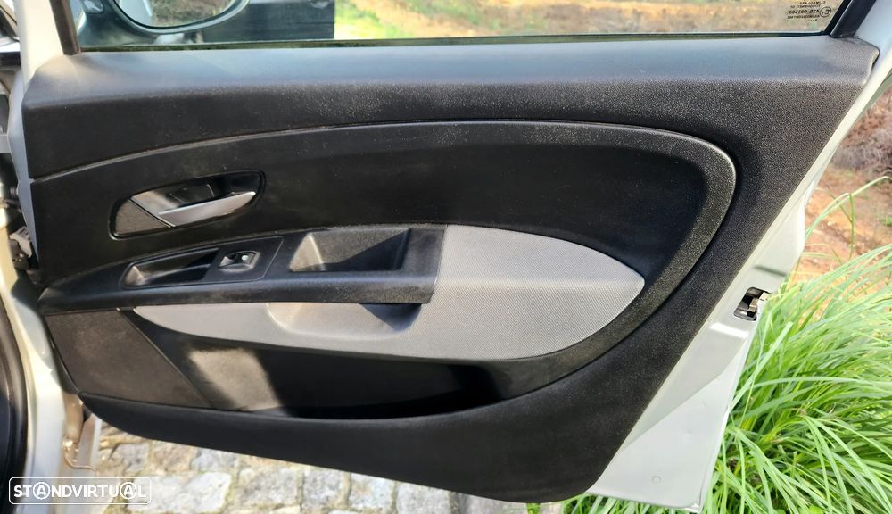 Fiat Grande Punto 1.3 M-Jet Dynamic - 18