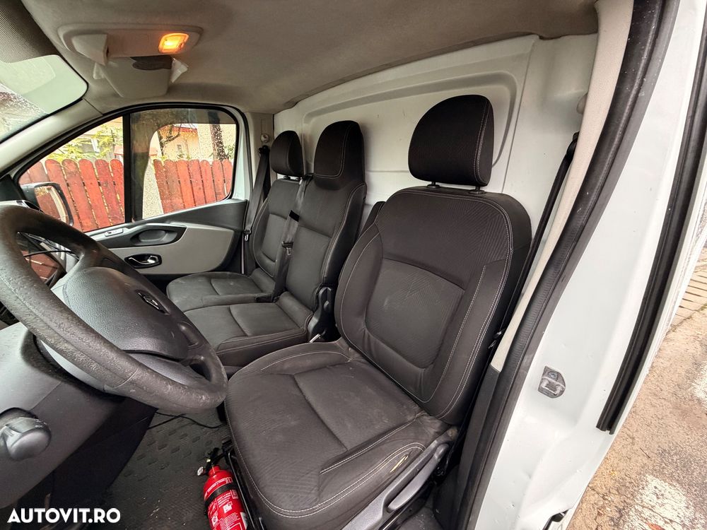 Renault Trafic - 8