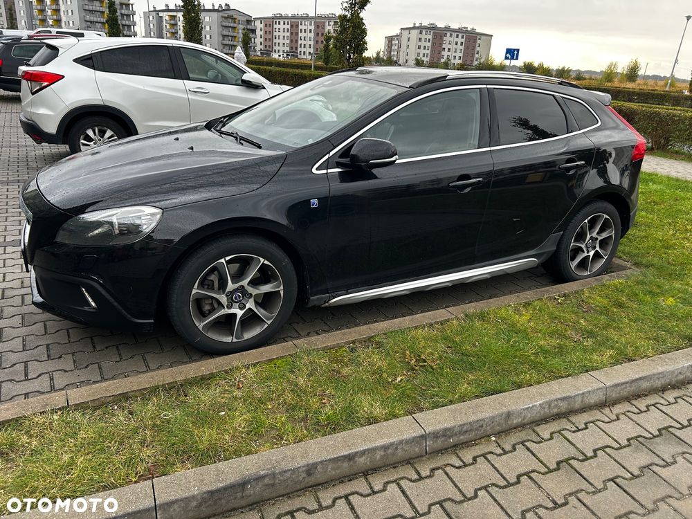 Volvo V40 D3 Drive-E Ocean Race - 1