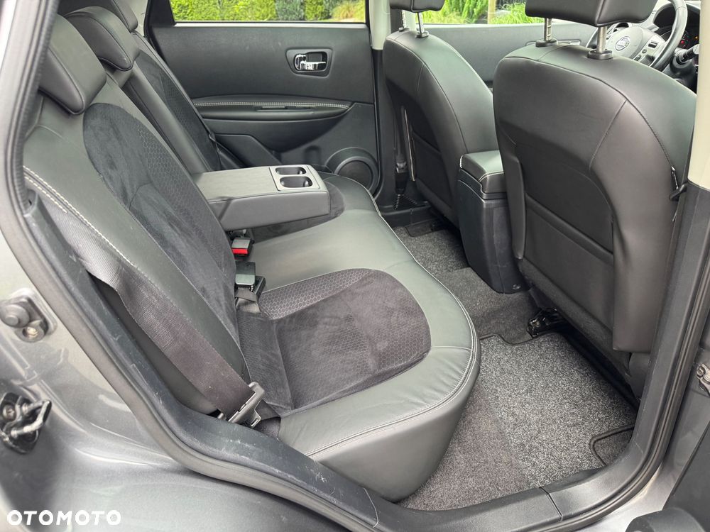 Nissan Qashqai 1.6 dCi TEKNA+ - 14