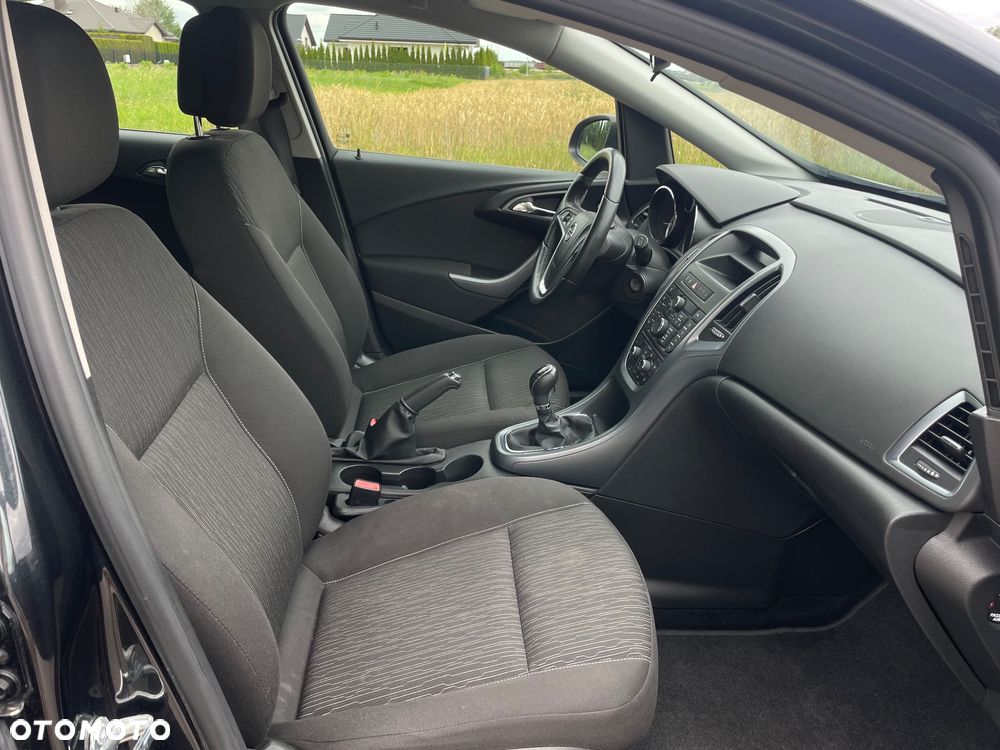 Opel Astra 1.4 Turbo Innovation - 15