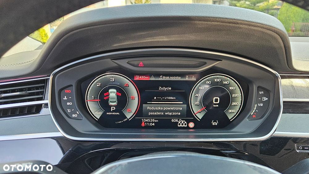 Audi A8 - 23