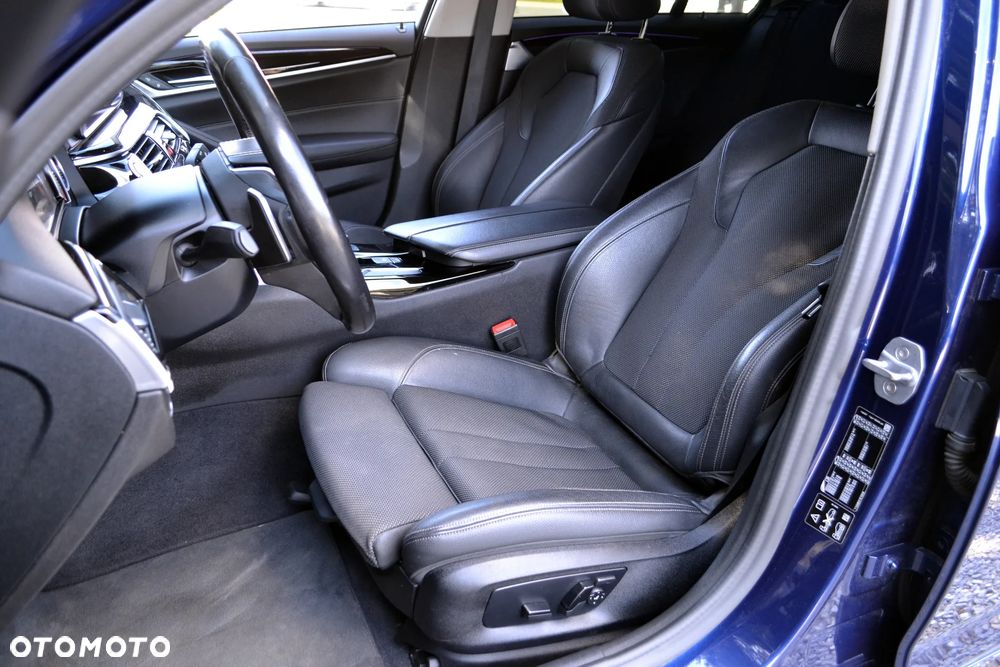 BMW Seria 5 - 22