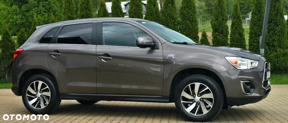 Mitsubishi ASX - 12