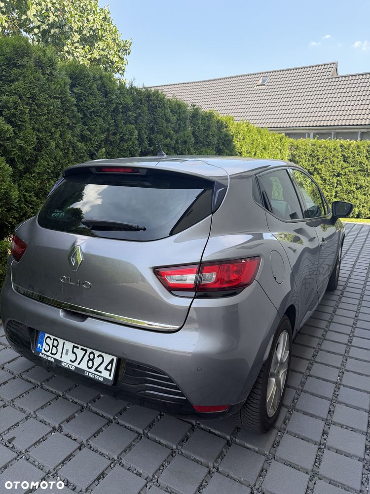 Renault Clio 1.2 16V Limited - 2
