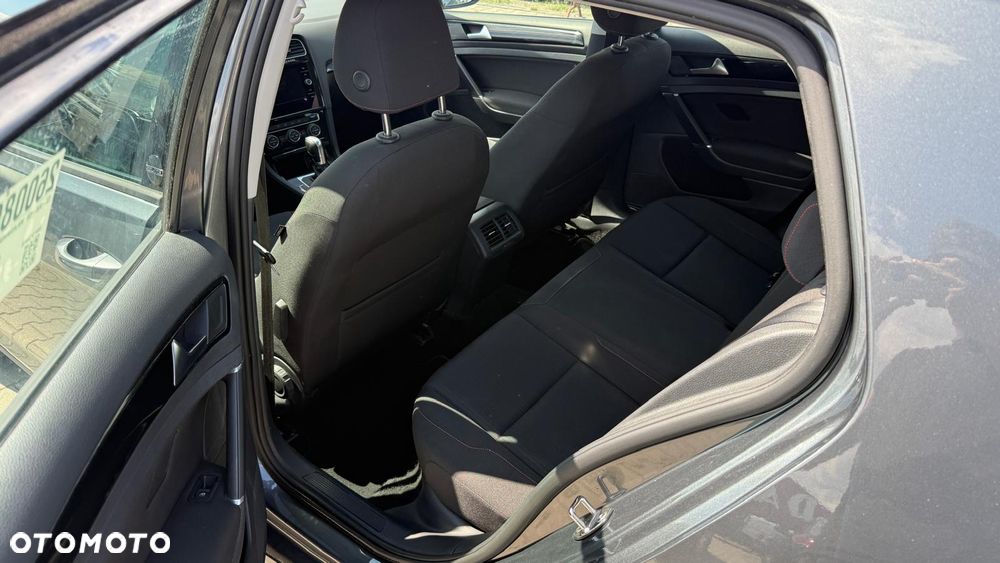 Volkswagen Golf 1.4 TSI DSG Sound - 11