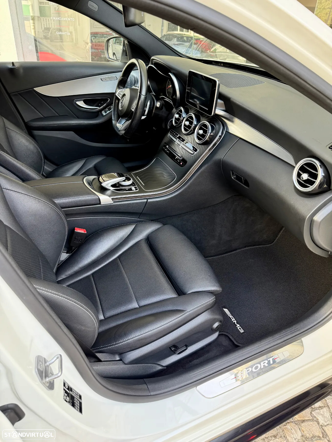 Mercedes-Benz C 220 d 4Matic Station 9G-TRONIC AMG Line - 10
