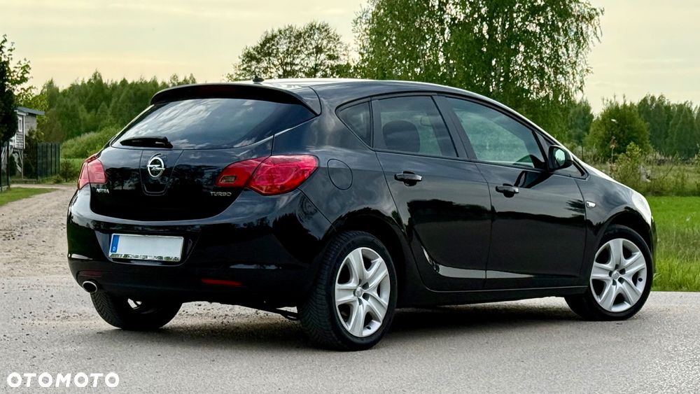 Opel Astra - 17
