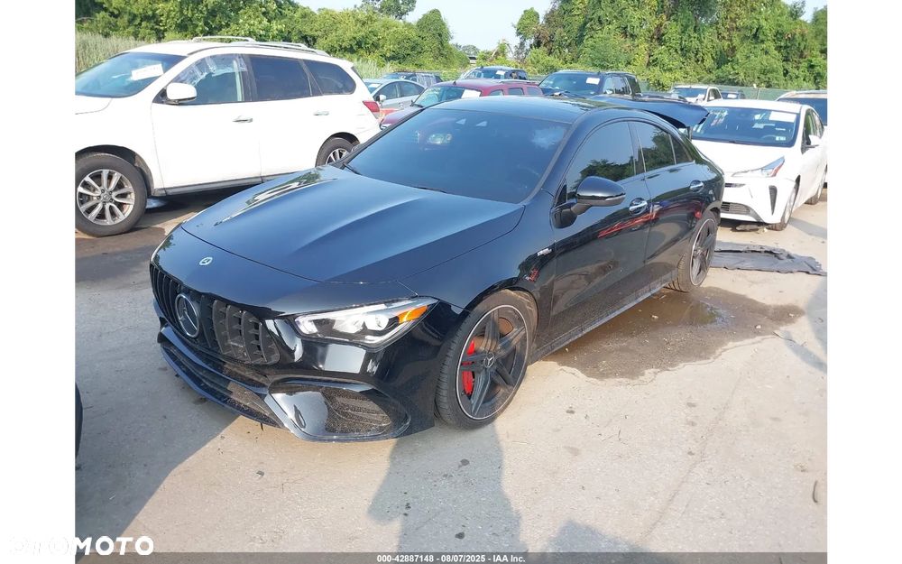 Mercedes-Benz CLA AMG 45 4-Matic 8G-DCT - 3
