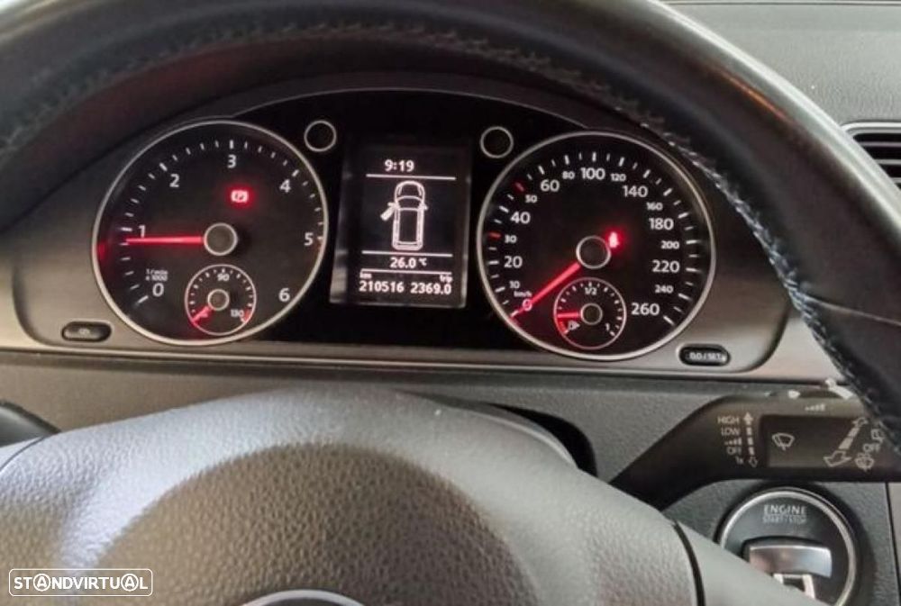 VW Passat Variant - 6