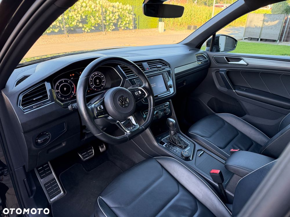 Volkswagen Tiguan 2.0 TDI SCR 4MotION DSG R-Line - 14