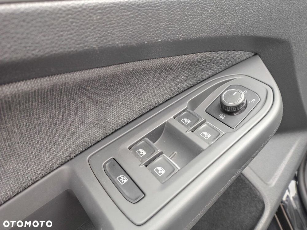 Volkswagen Golf Variant 2.0 TDI Life - 9