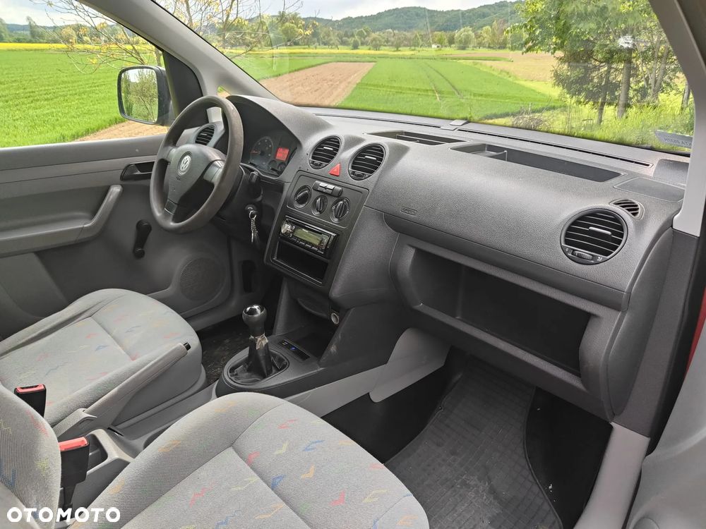 Volkswagen Caddy - 11