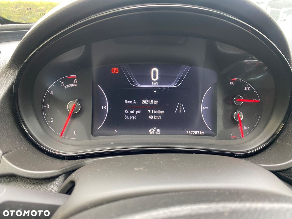 Opel Insignia 1.6 CDTI Sports Tourer - 15
