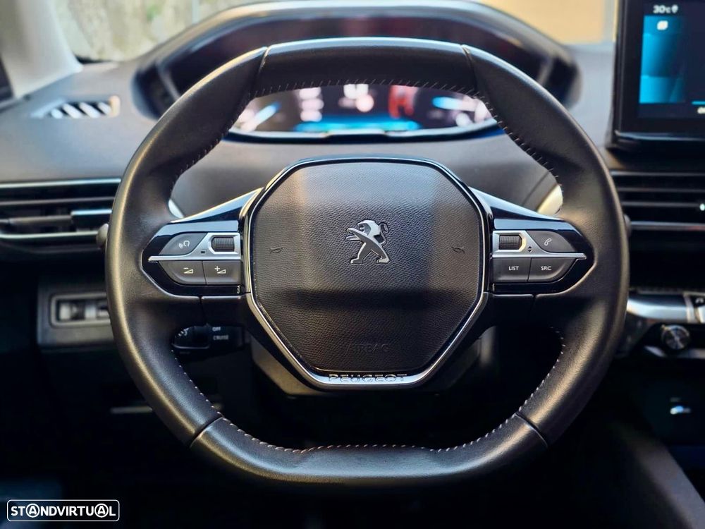 Peugeot 3008 1.2 PureTech Active - 29