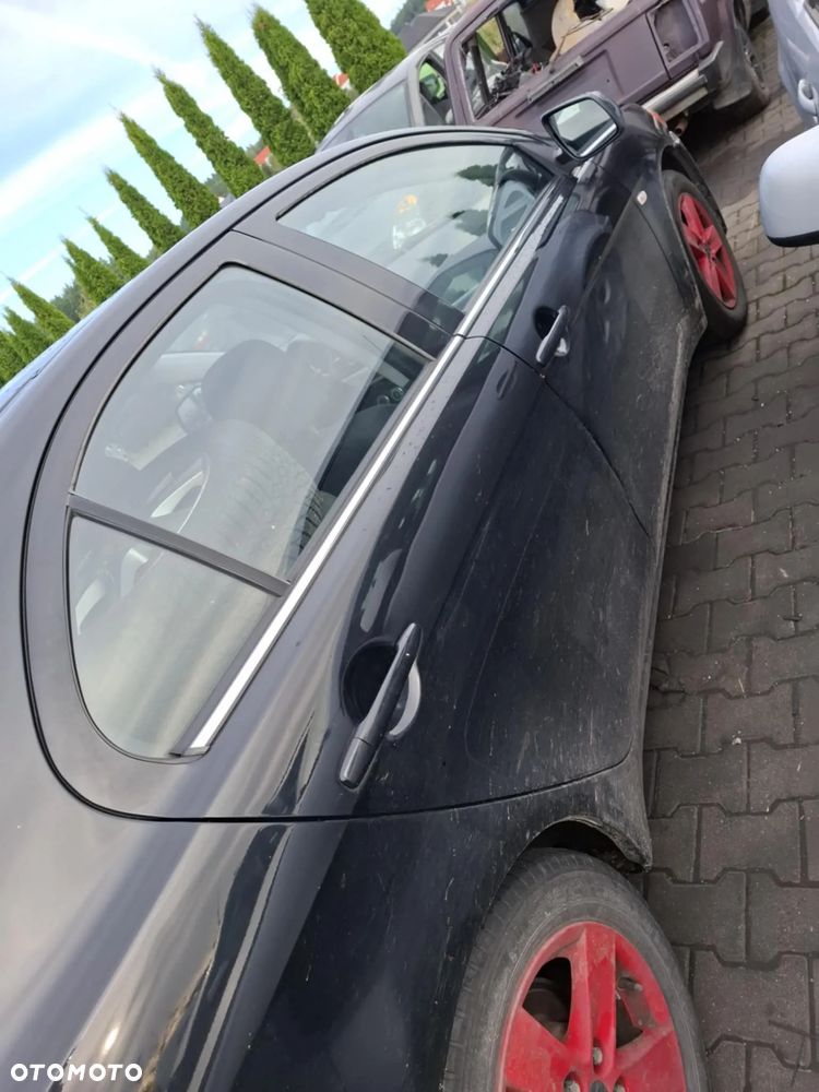 MITSUBISHI LANCER - 7