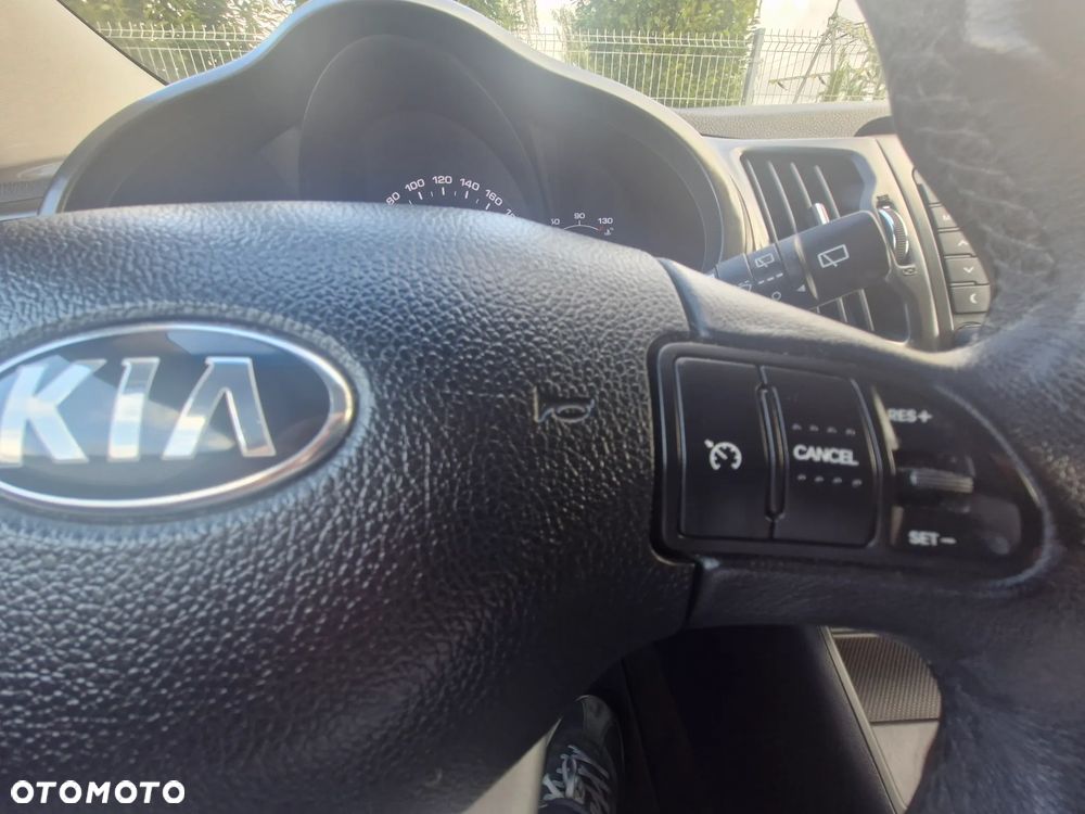 Kia Sportage 1.7 CRDI M 2WD - 30