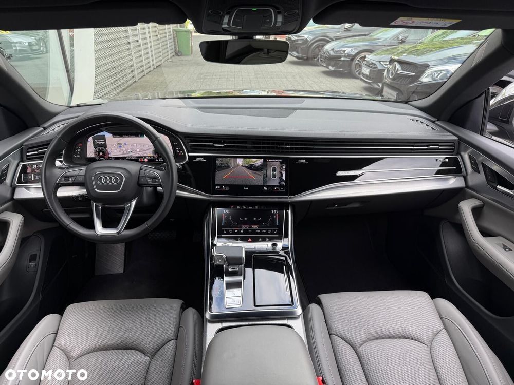 Audi Q8 - 15