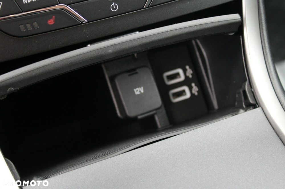 Ford S-Max - 35