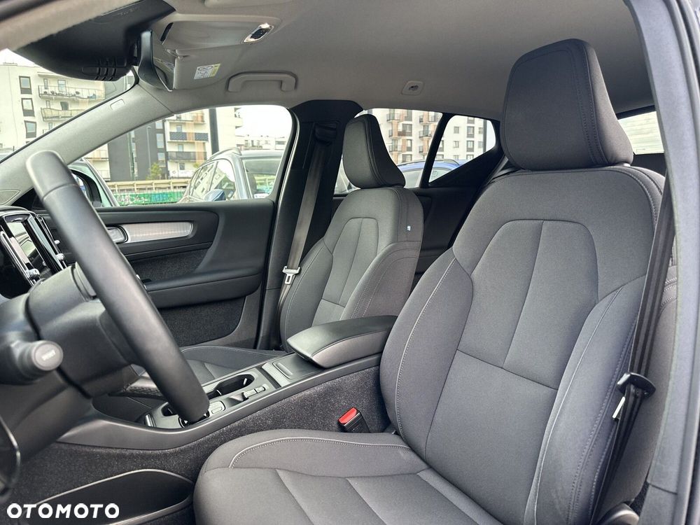 Volvo XC 40 T2 Core - 13