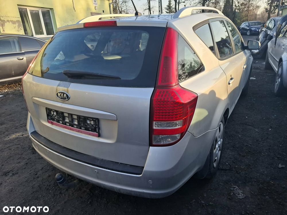 Kia Ceed - 2