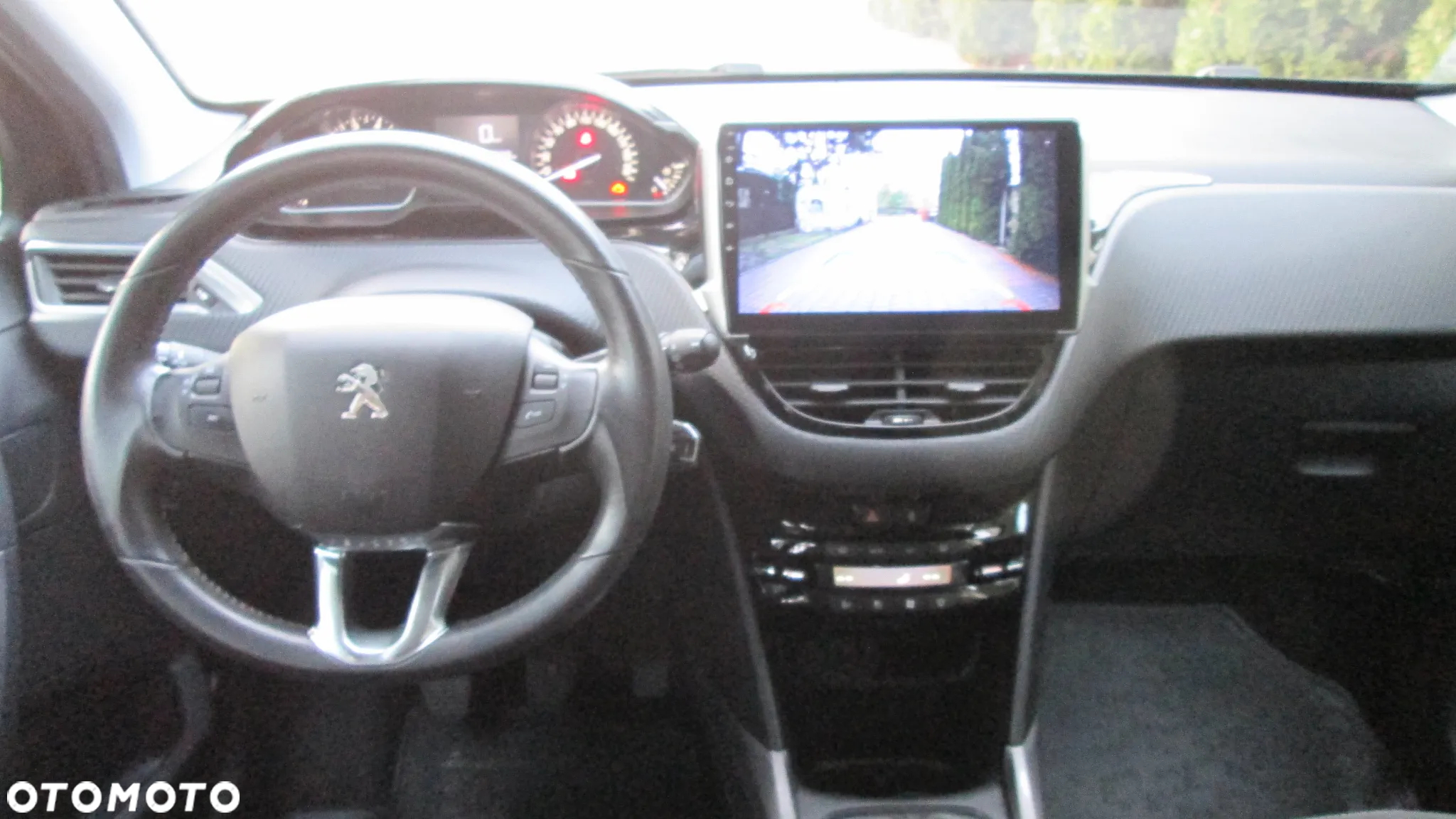 Peugeot 2008 PureTech 82 Allure - 6
