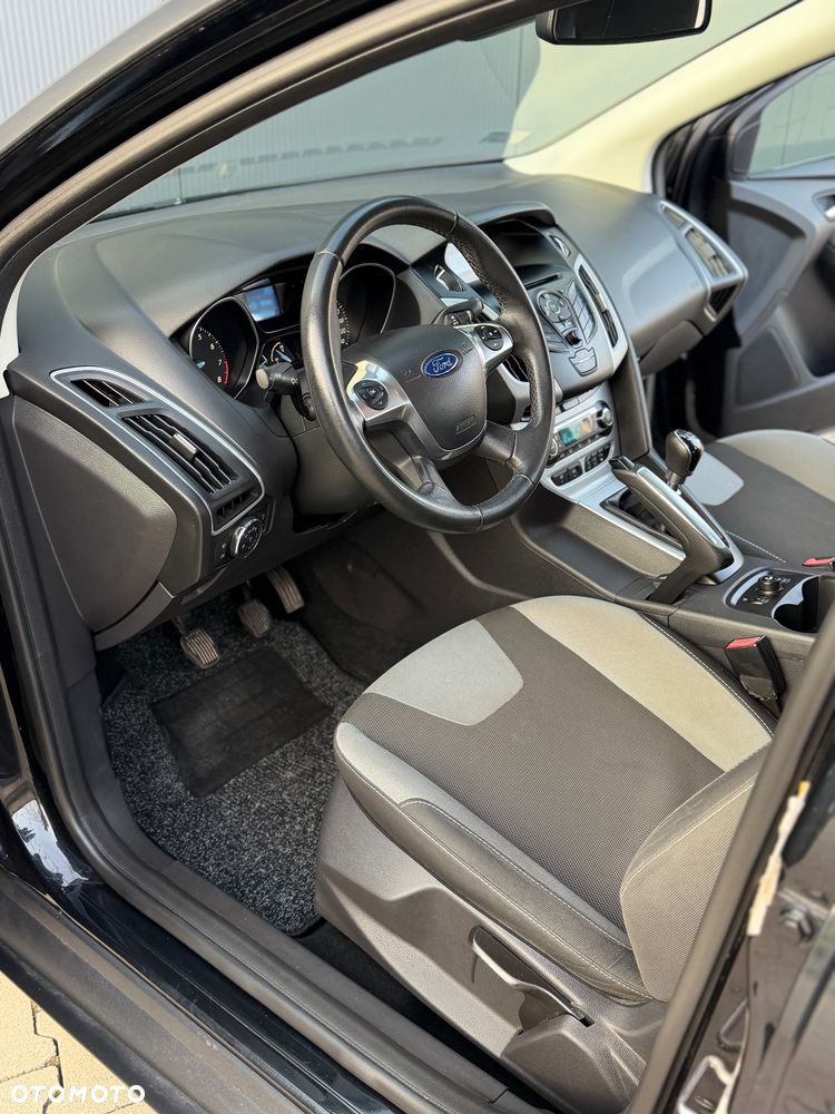 Ford Focus 1.6 EcoBoost Gold X (Edition) - 28