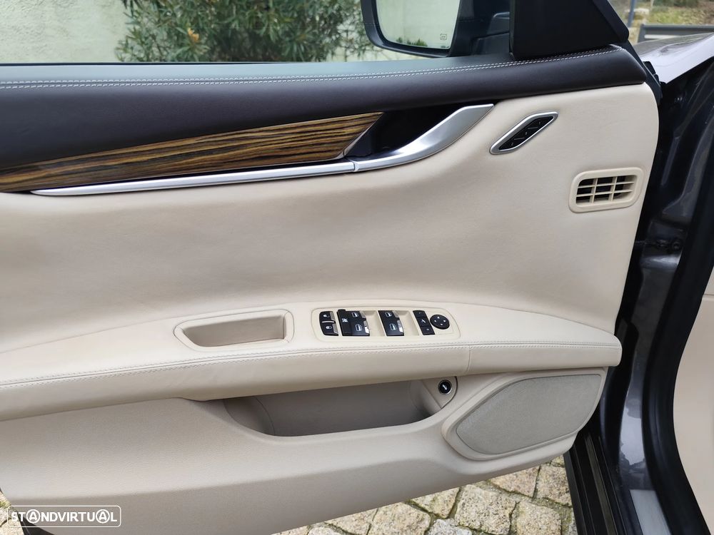 Maserati Ghibli 3.0 V6 - 20