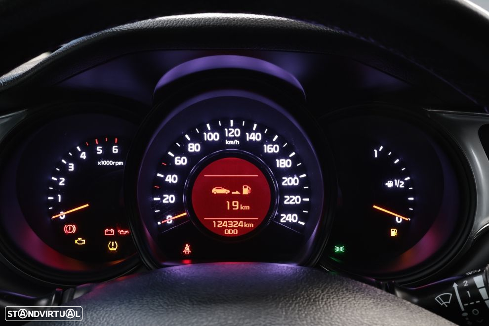 Kia Ceed SW 1.6 CRDi Nav Line - 17