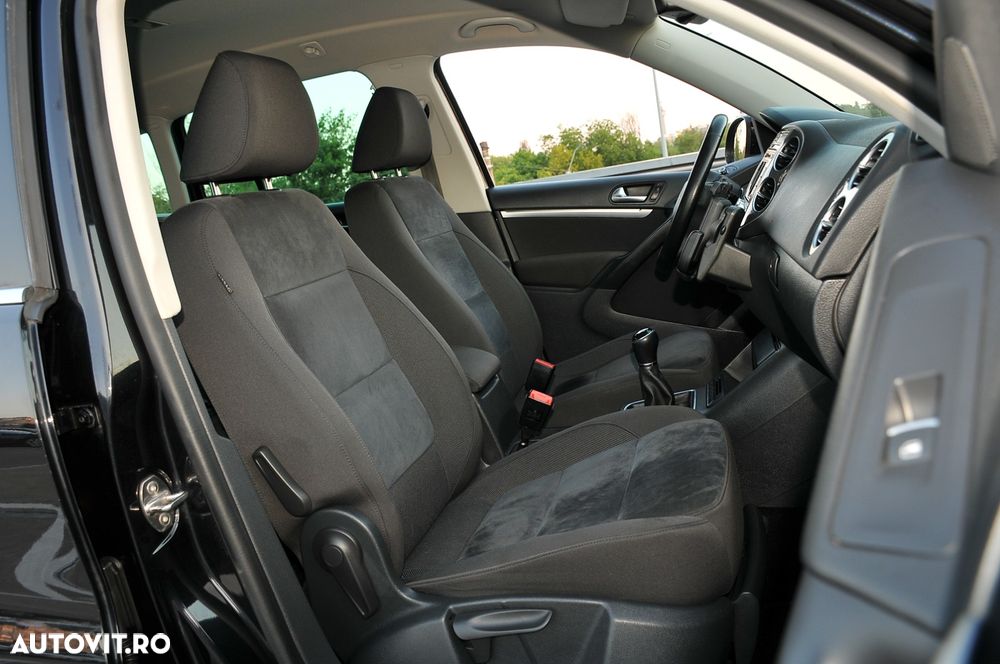 Volkswagen Tiguan 2.0 TDI DPF BlueMotion Technology Exclusive - 11