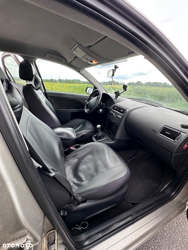 Ford Mondeo - 5