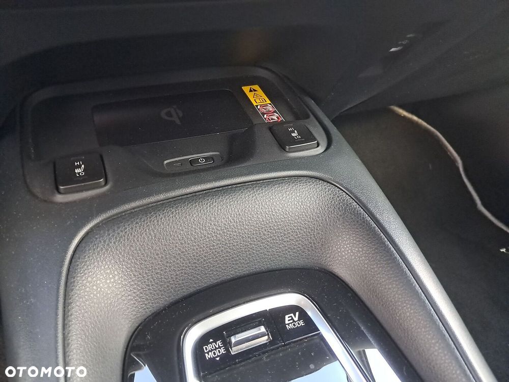 Toyota Corolla 1.8 Hybrid Style - 26