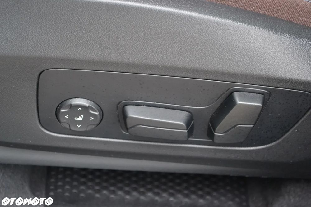 BMW X1 sDrive20i M Sportpaket - 20