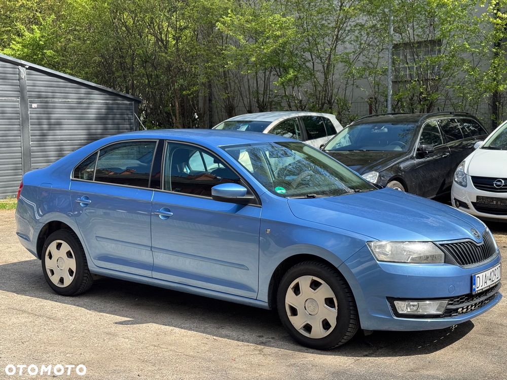 Skoda RAPID Spb 1.2 TSI Ambition - 2