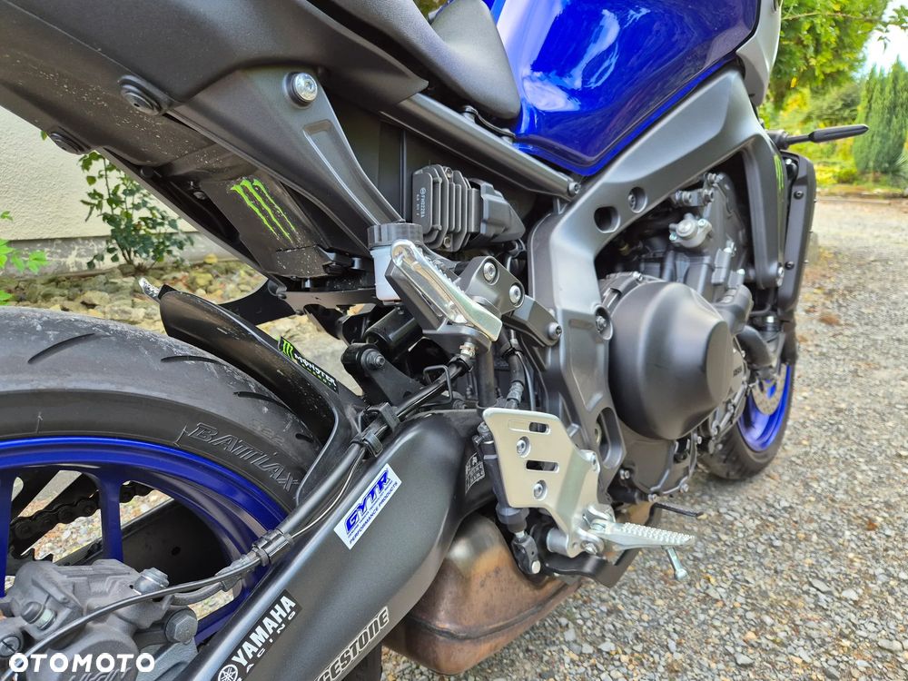 Yamaha MT - 30