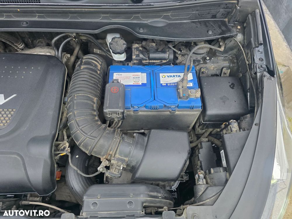 Kia Sportage 2.0 DSL MT 4x4 STYLE - 18