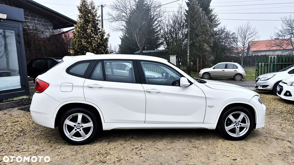BMW X1 sDrive18i xLine - 11