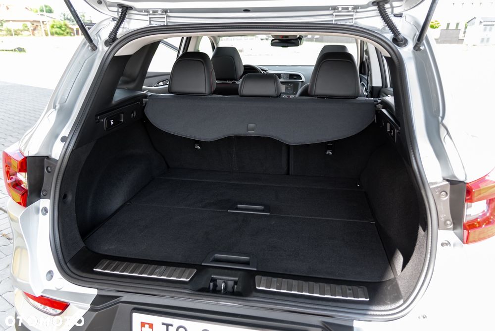 Renault Kadjar 1.3 TCe FAP Black Edition EDC - 19