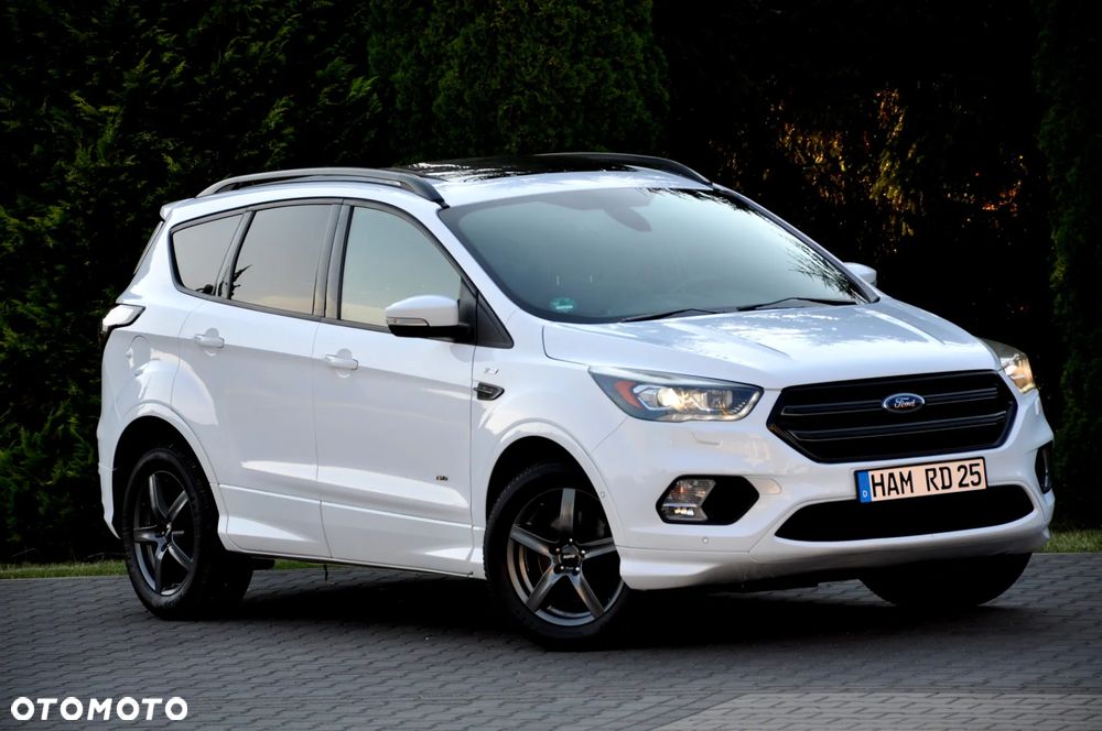 Ford Kuga 1.5 EcoBoost 4WD Titanium Plus - 9