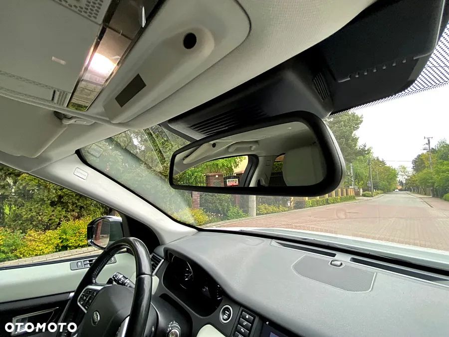 Land Rover Discovery Sport 2.0 D150 SE - 19