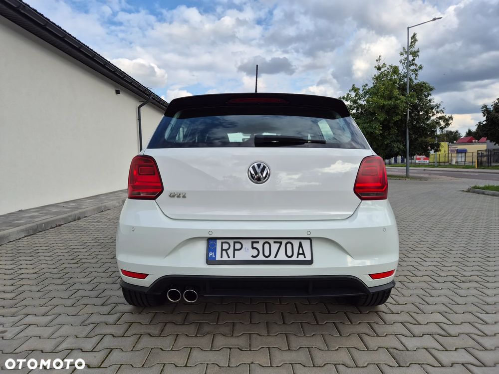 Volkswagen Polo 1.8 TSI BMT GTI - 6