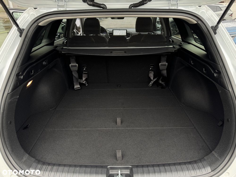 Kia Ceed 1.5 T-GDI Tribute DCT - 13