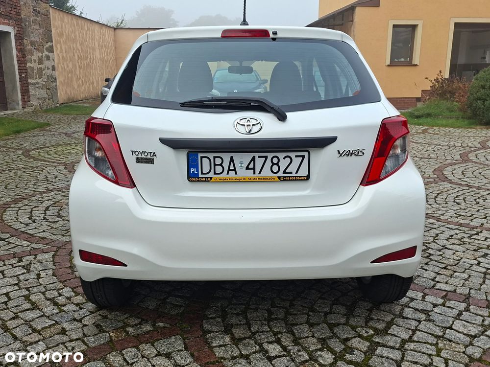 Toyota Yaris 1.0 VVT-i Cool Edition - 10
