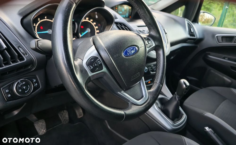 Ford EcoSport - 19
