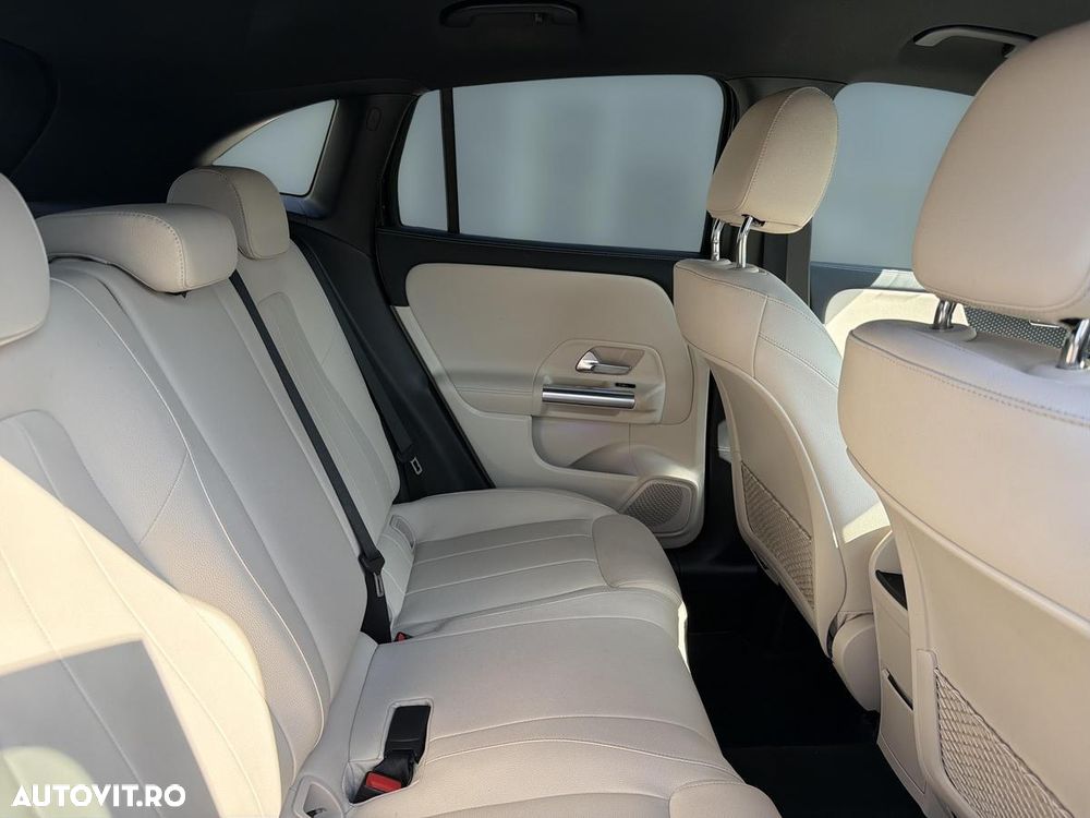 Mercedes-Benz GLA 200 d 4MATIC Aut. - 27