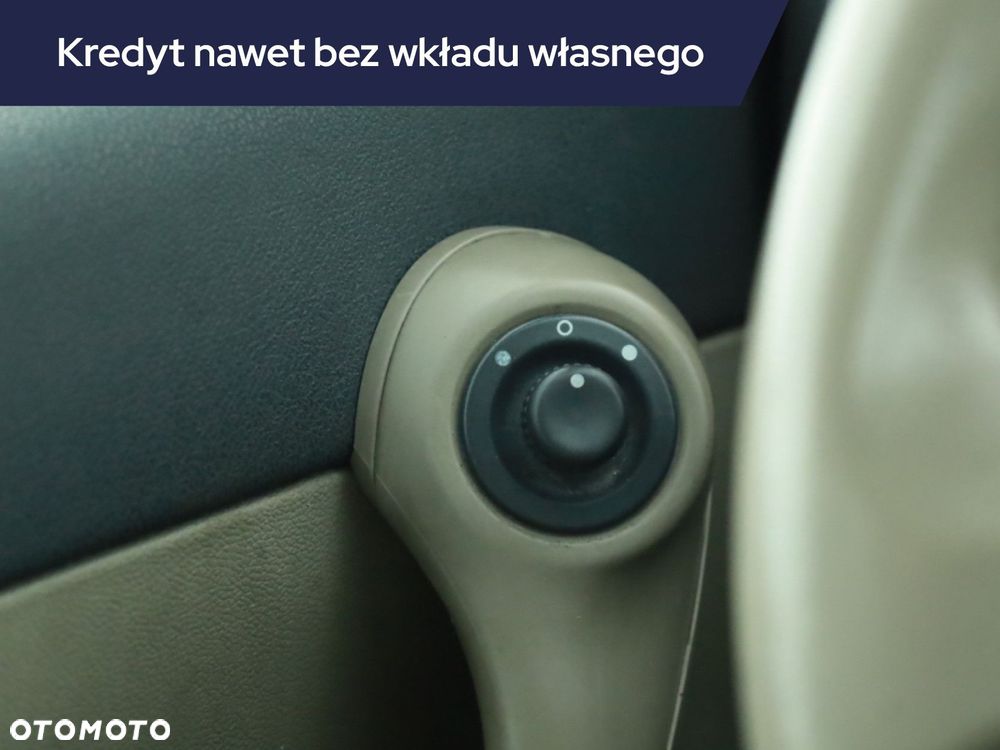 Renault Clio - 15