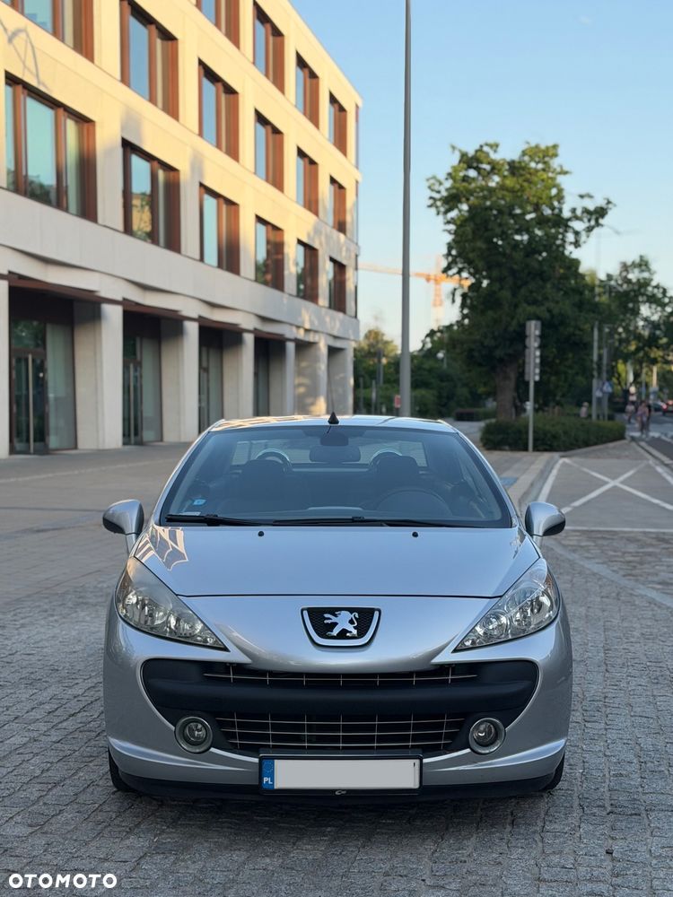 Peugeot 207 CC - 3